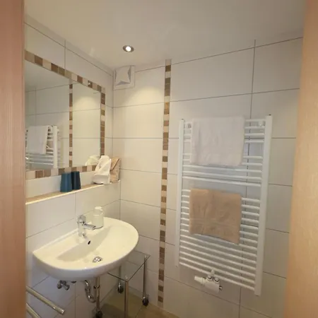 Noeglhof Farm stay *